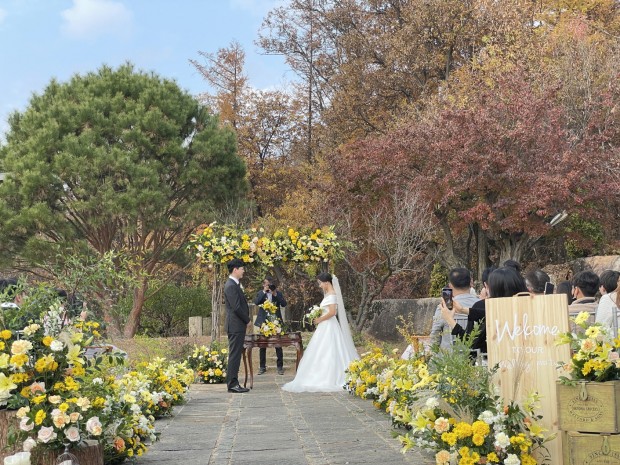 파주야외결혼식 일산야외결혼식 고양야외결혼식 파주스몰웨딩…